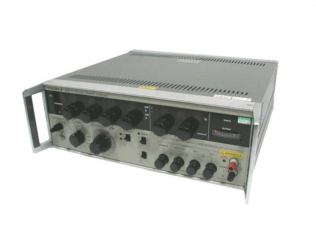 AC標準電圧電流発生器 2558-01