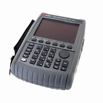 FieldFoxハンドヘルドマイクロ波アナライザ N9918B