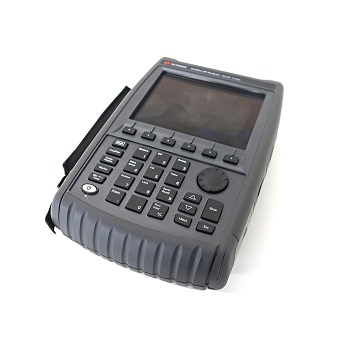 FieldFoxハンドヘルドマイクロ波アナライザ N9914B