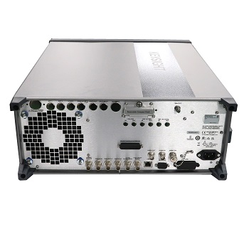 PSGアナログ信号発生器 E8257D