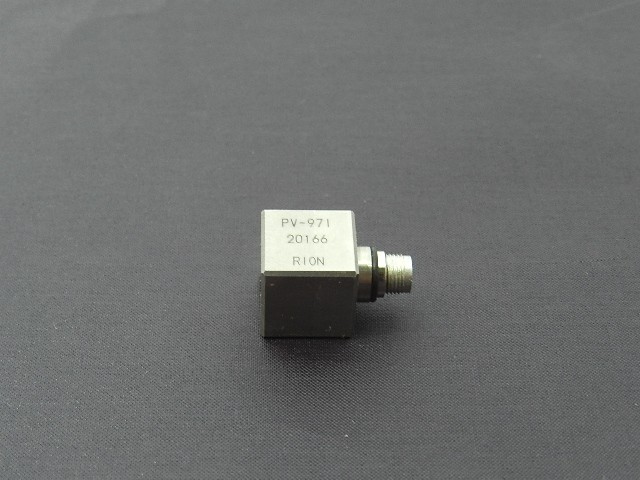 圧電型加速度ピックアップPV97I