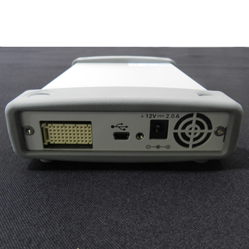 2線式USBモジュラ・スイッチ・マトリックス　4×8 U2751A